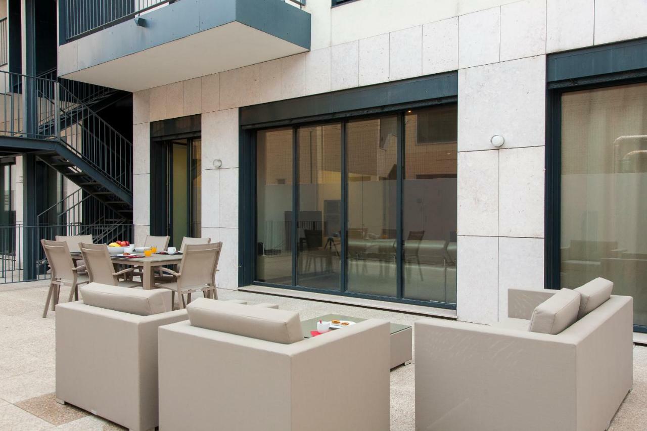 Altido Luxurious And Spacious 1-bed Apt With Huge Terrace By Parque Subway * Lisbon